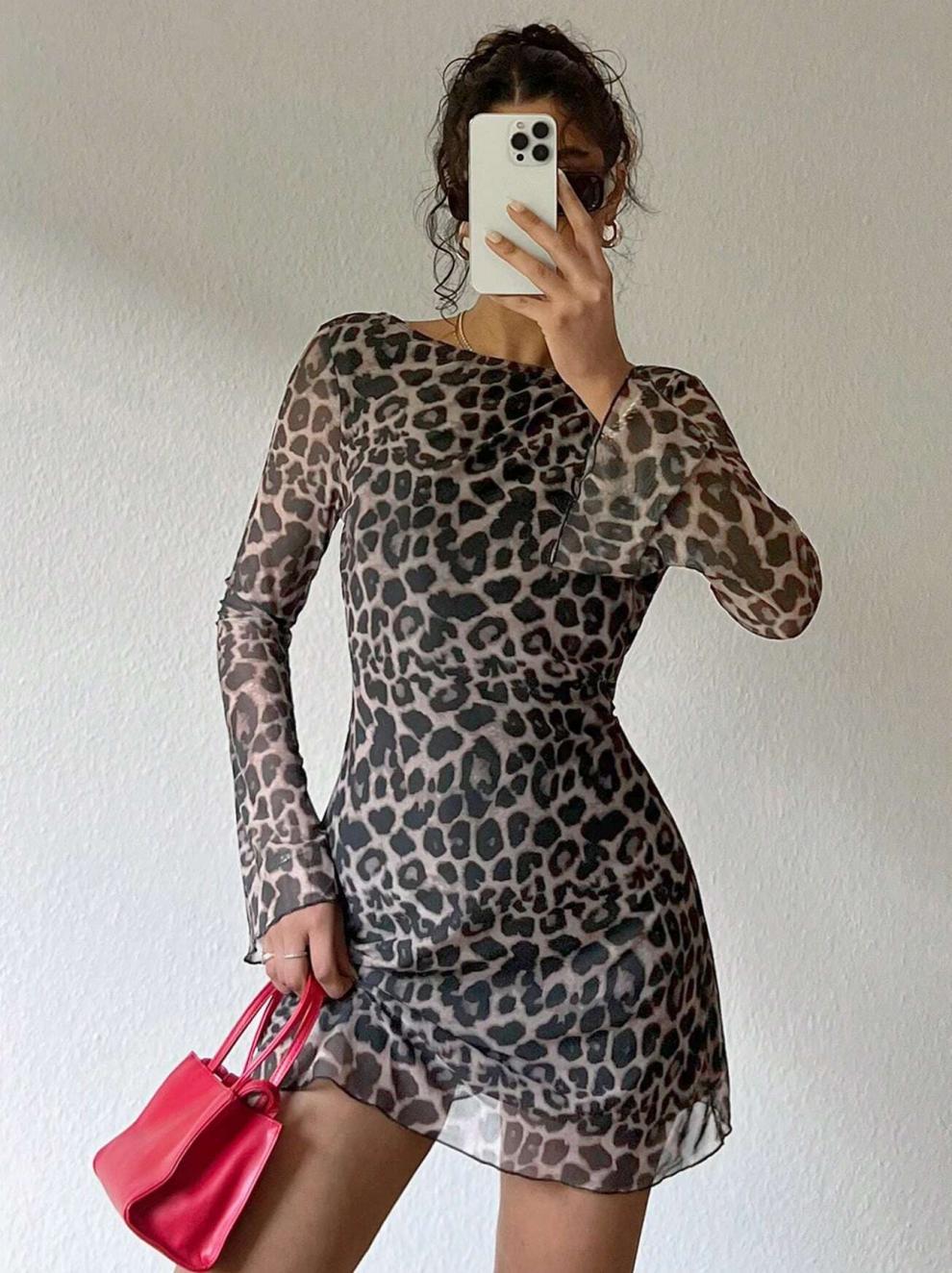 Kendall | Leopar Desenli U Yaka Sırtı Açık Mini Elbise